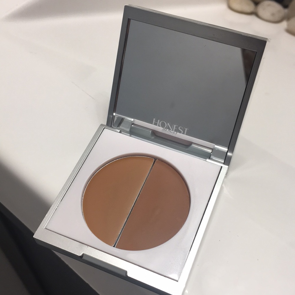 HONEST BEAUTY Concealer Duo In “Perfecting Pecan”